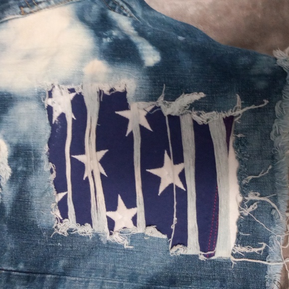 Levi 505 waste American flag shorts custom made. - Picture 7 of 9